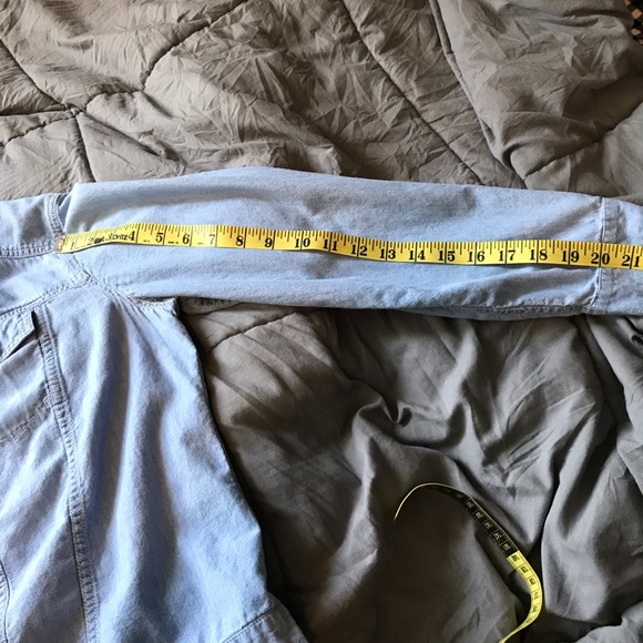 Sigrid Olsen light washed chambray. That is lightweight cotton jacket.Size Large - Picture 9 of 12